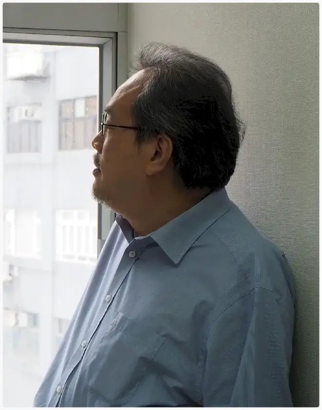 尹健文·尹健文