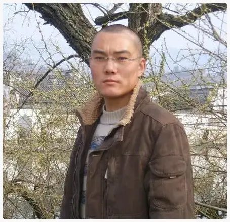 熊长虹·画像·照片