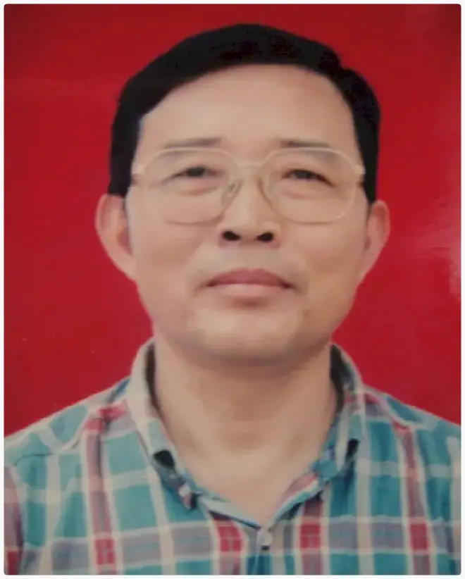 罗克强·画像·照片